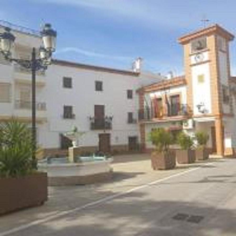 Casa En La Plaza, Hinojares - Ideal For Exploring The Area Exterior photo
